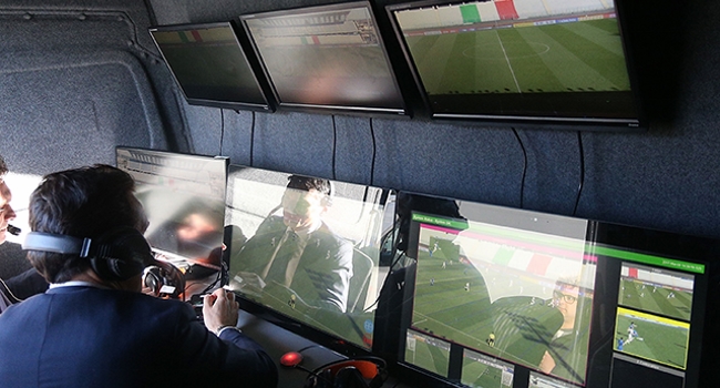 Controversia del fútbol tecnológico